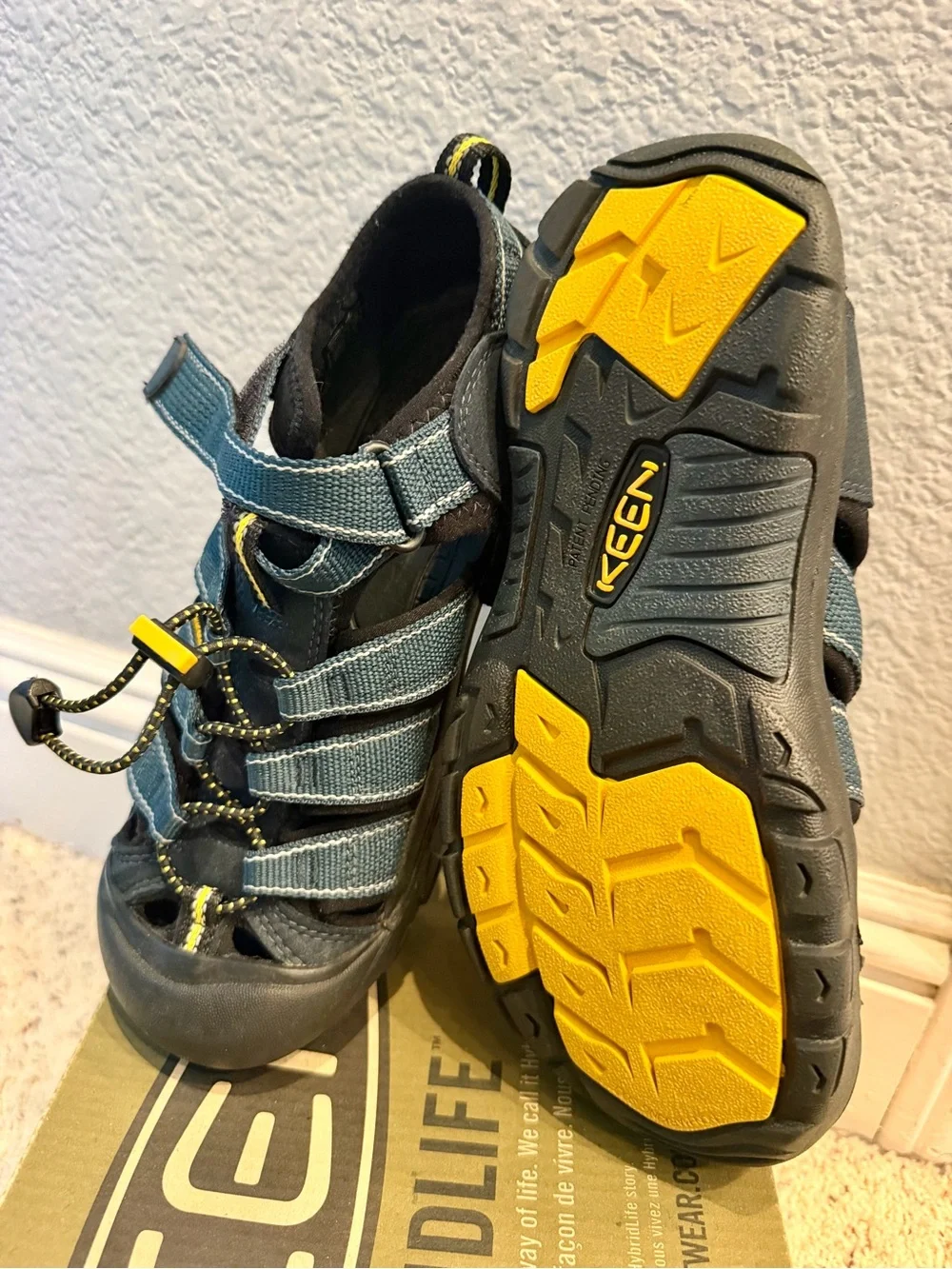 Keen Black Outdoor Youth Shoes with Yellow Lace Accents